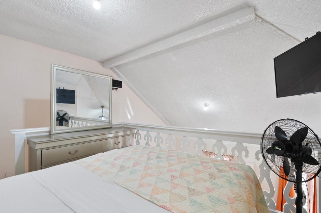 Shaw Park Gem Apt 12D オーチョ・リオス エクステリア 写真